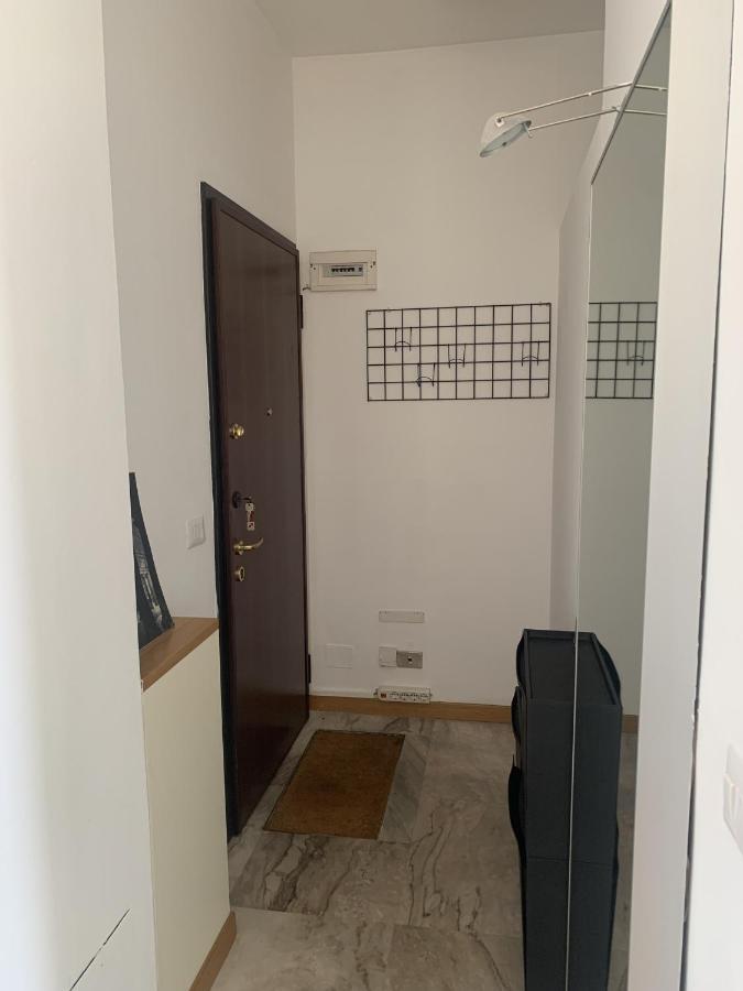 Apartamento Monolocale Con Vista Su Milano Exterior foto